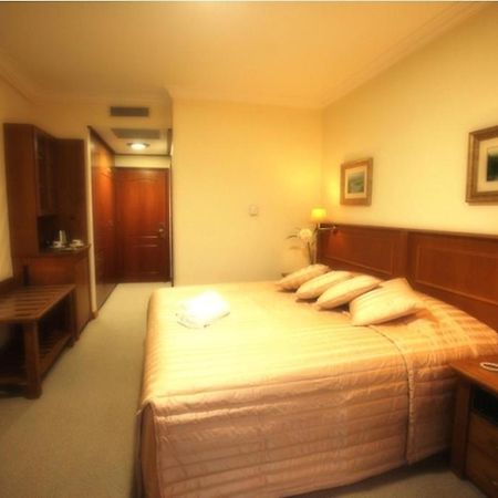 Afkos Grammos Boutique Hotel Resort Nestorion 객실 사진